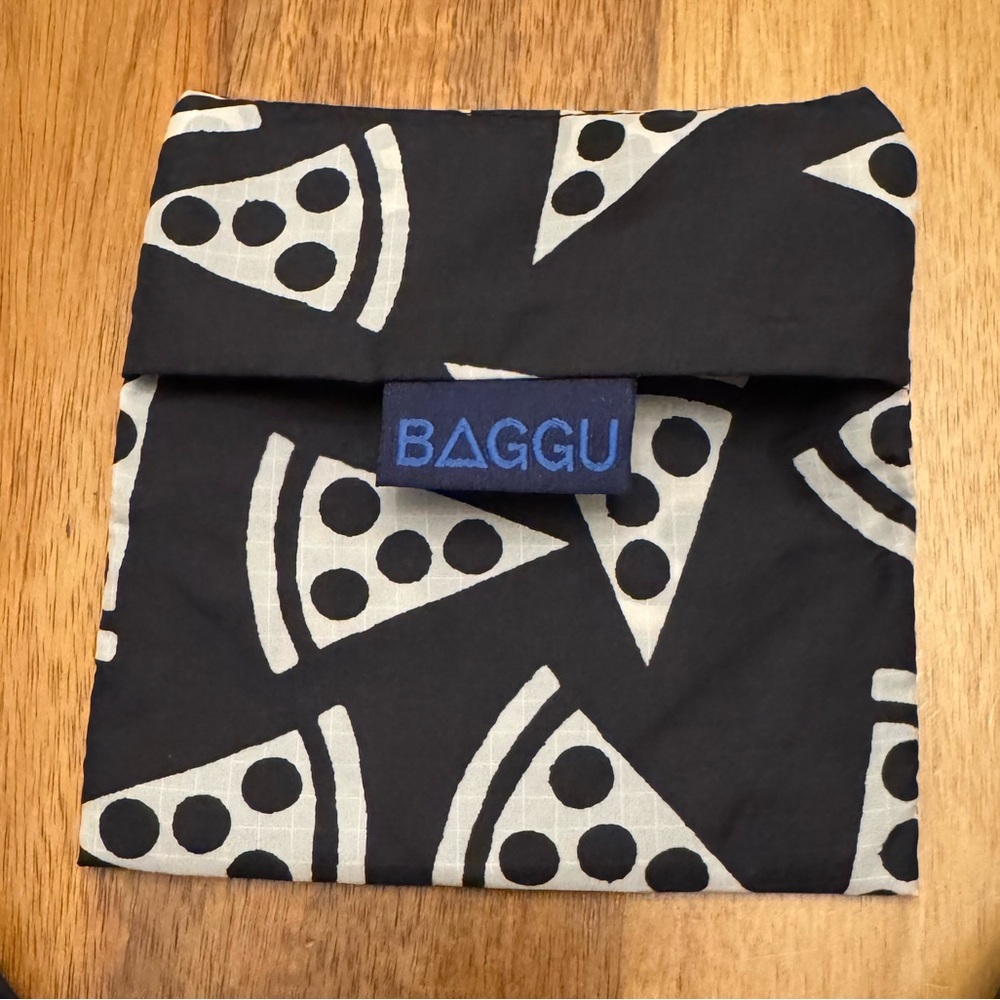 2014 BAGGU Pizza, Standard